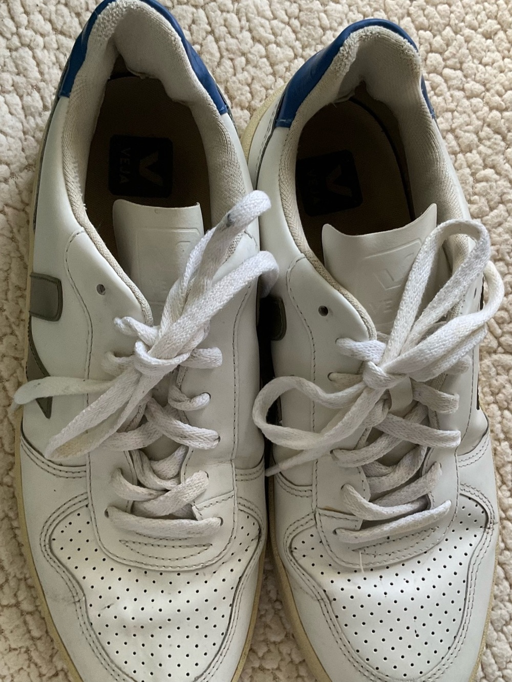 Veja V-10 Men White Leather Sneakers with Blue Heel Tab sz 42/9